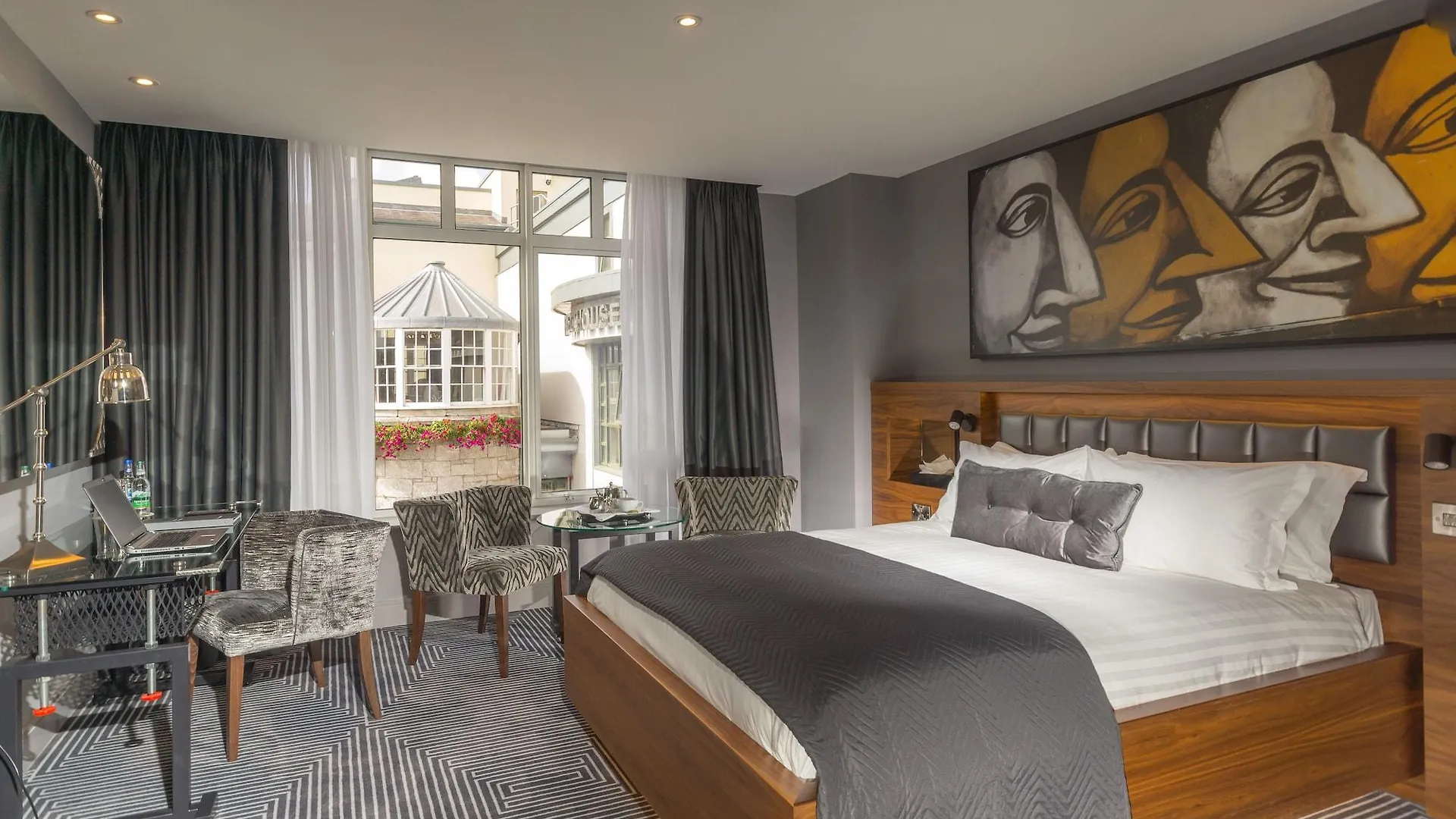 Oriel House Hotel Cork