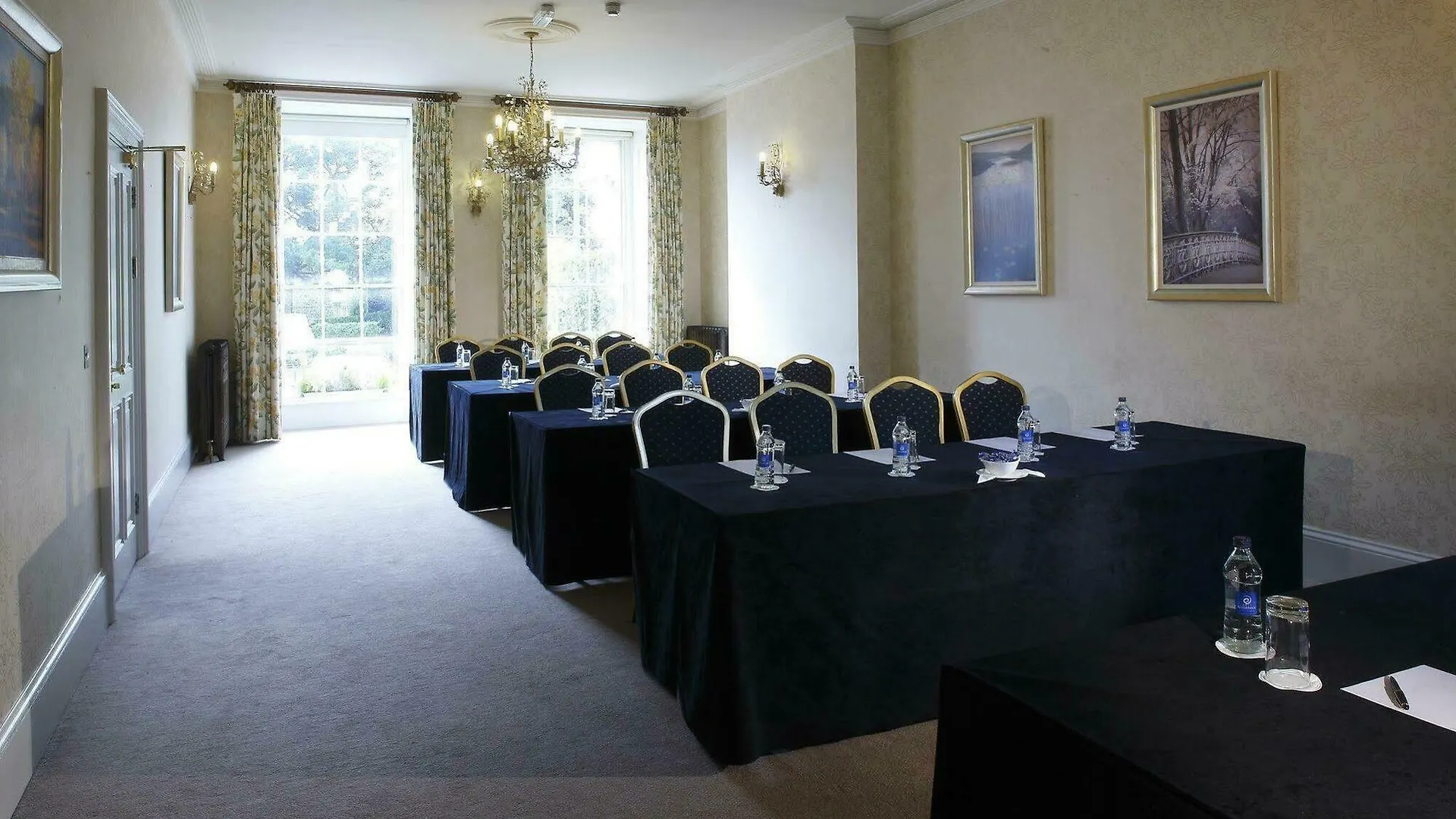 Oriel House Hotel Cork 4*,
